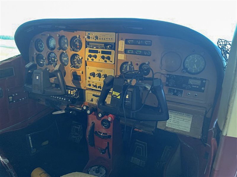 1979 Cessna R182-RG Skylane PROJECT AIRCRAFT Complete with Books