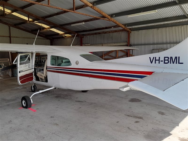 1978 Cessna 210 M