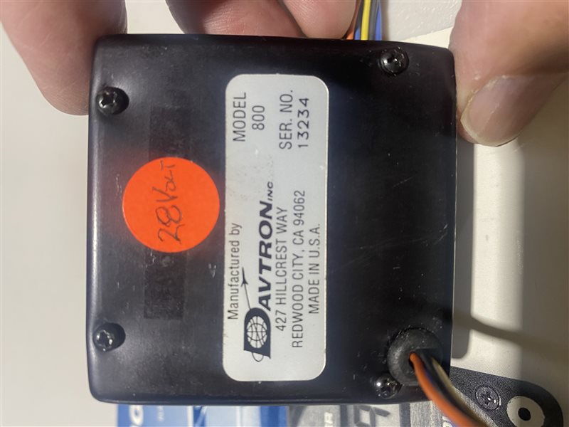 Avionics  - Davtron digital chronometer M800