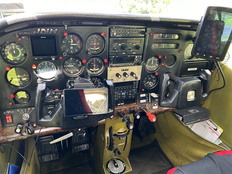 1977 Cessna 182 Skylane Aircraft