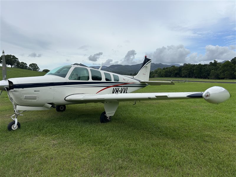 1999 Beechcraft Bonanza A36 Aircraft