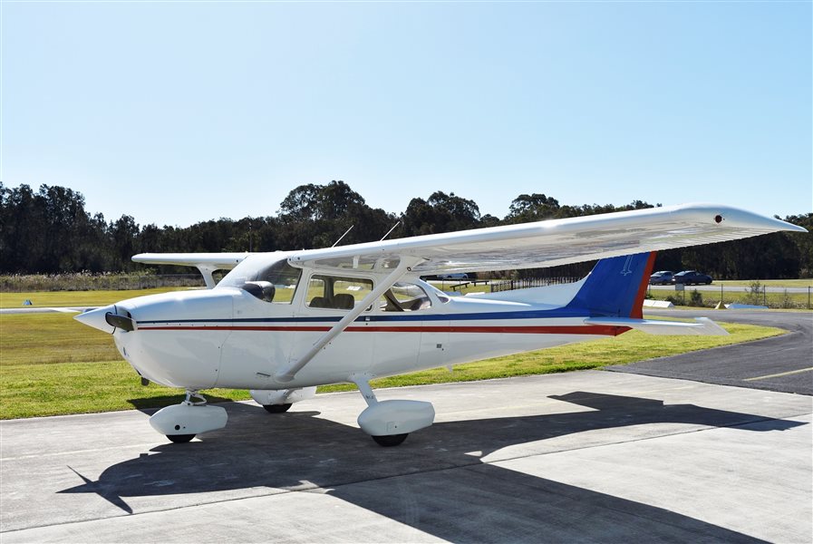 1977 Cessna 172N Aircraft