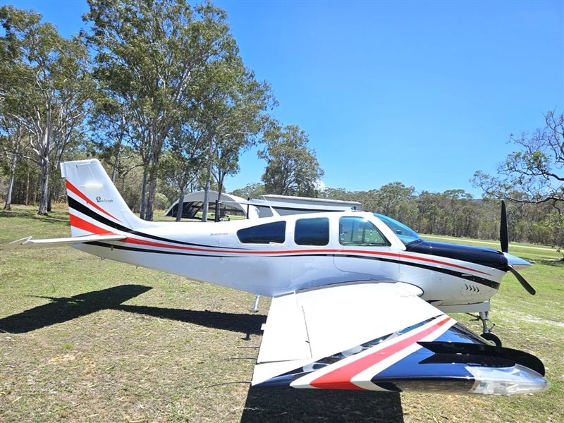 1990 Beechcraft Bonanza F33 Aircraft