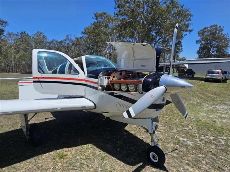 1990 Beechcraft Bonanza F33 Aircraft