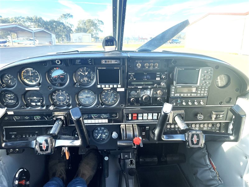 1970 Piper Cherokee 180 Aircraft
