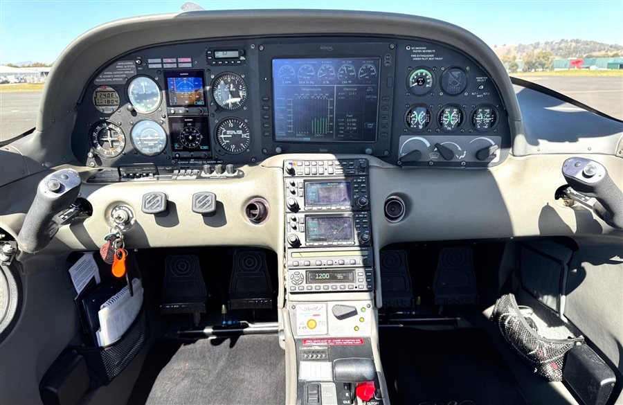 2003 Cirrus SR20 Aircraft