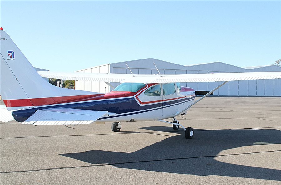 1980 Cessna R182-RG Skylane Aircraft