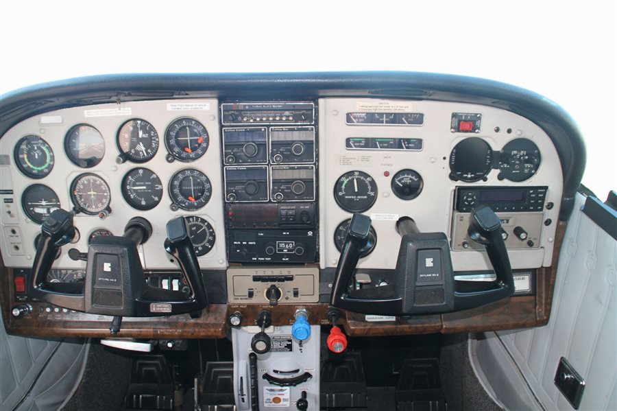 1980 Cessna R182-RG Skylane Aircraft