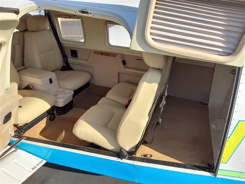 2000 Piper Saratoga II HP Aircraft