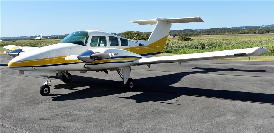 1982 Beechcraft Duchess 76 Aircraft
