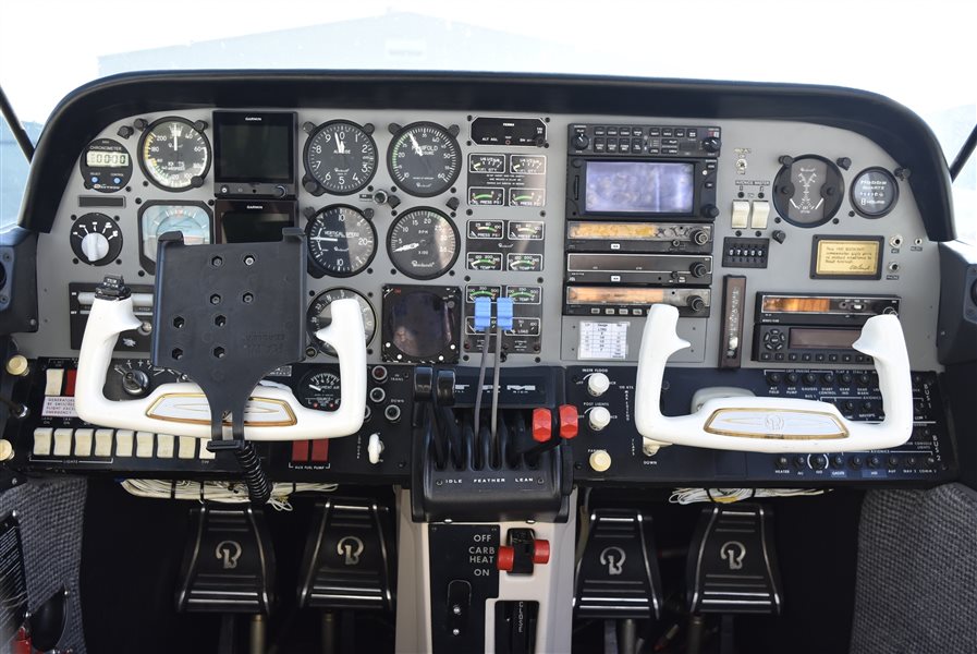 1982 Beechcraft Duchess 76 Aircraft