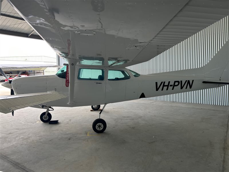 1982 Cessna 172RG Cutlass Aircraft