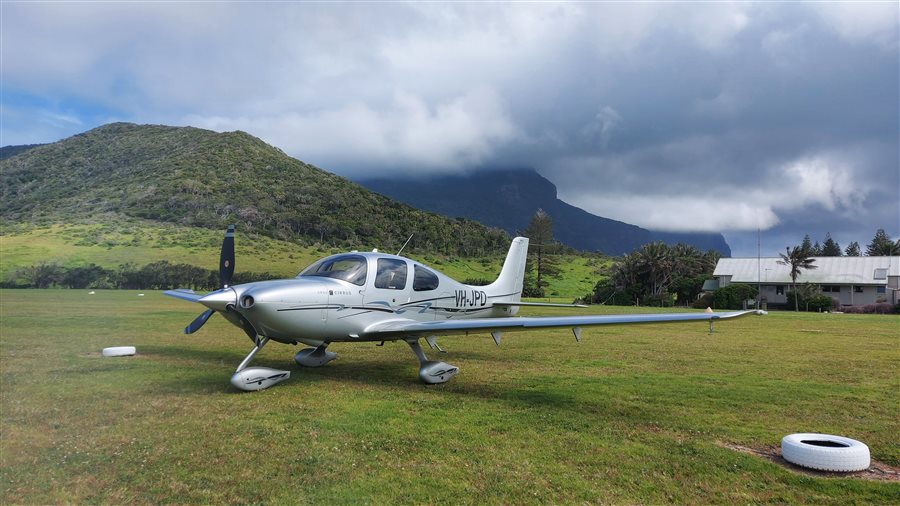 2010 Cirrus SR22 Aircraft