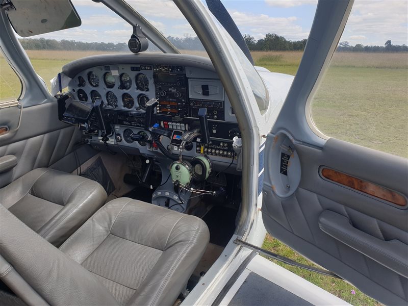 1976 Piper PA28-235 Pathfinder Aircraft