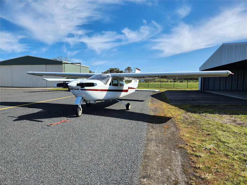 1976 Cessna 177 RG Cardinal Aircraft