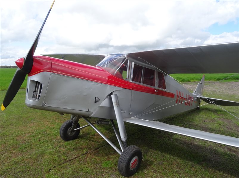 2023 De Havilland DH87B HORNET MOTH