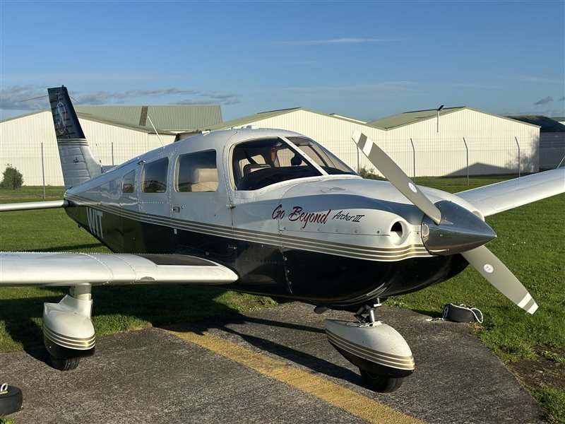 2003 Piper Archer III Aircraft