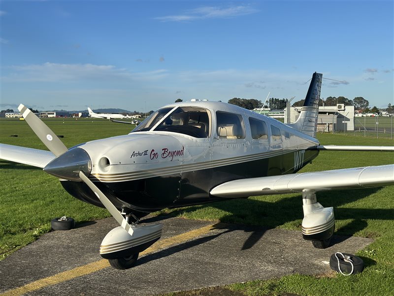 2003 Piper Archer III Aircraft