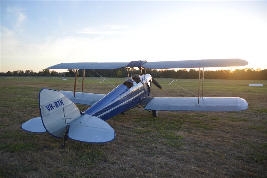 1942 De Havilland Tiger Moth Aircraft