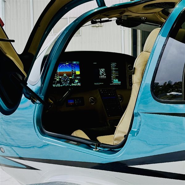 2022 Cirrus SR22 T GTS