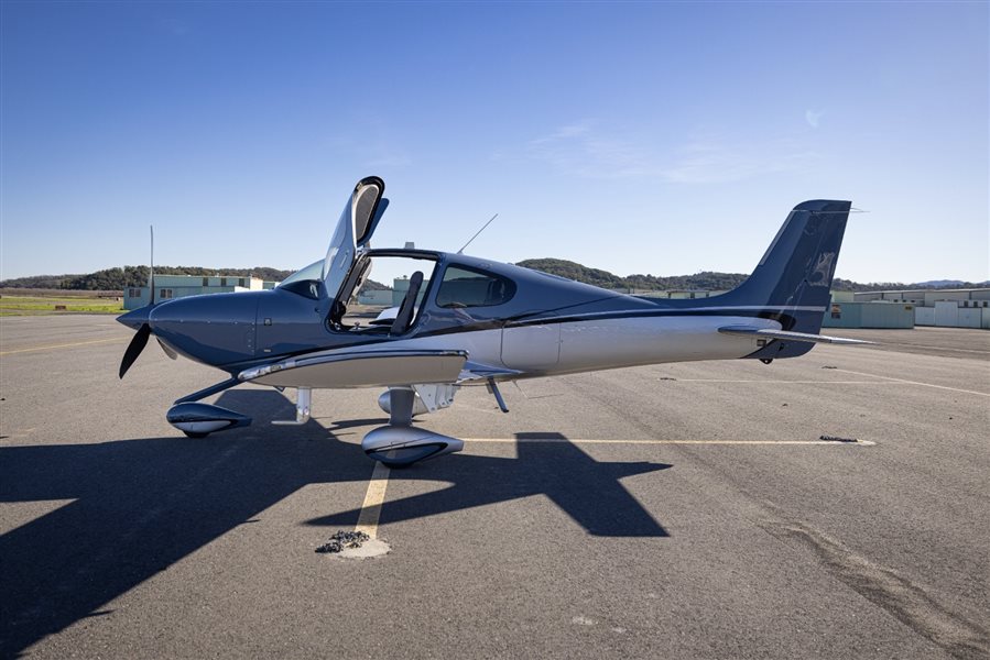 2024 Cirrus SR22 G7 GTS FIKI