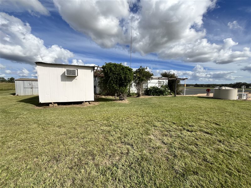 Hangars - Hangar - Kingaroy