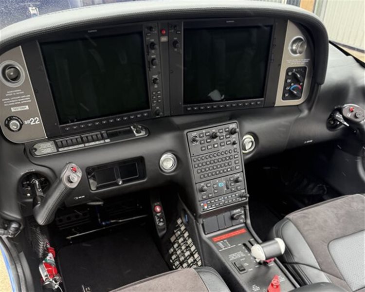 2022 Cirrus SR22 GTS
