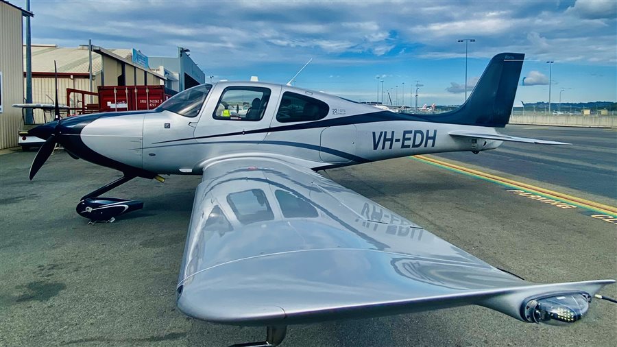2014 Cirrus SR22 Aircraft