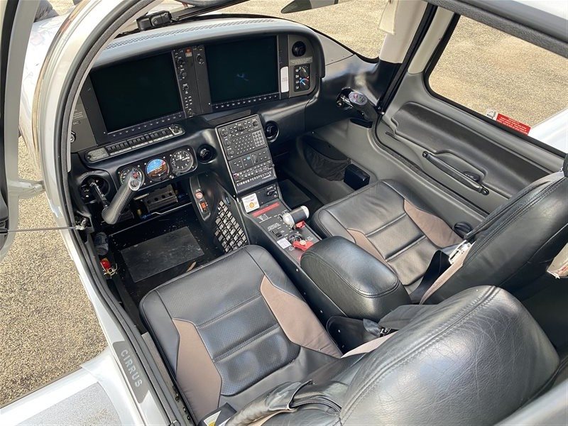 2010 Cirrus SR22 Aircraft
