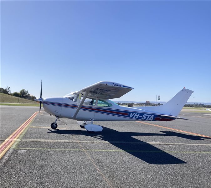1980 Cessna 182 Skylane Aircraft