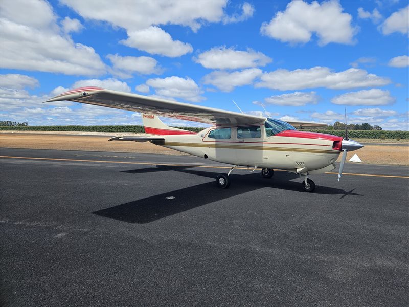 1980 Cessna 210 210 N