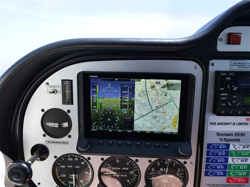 Businesses - Flying School For Sale