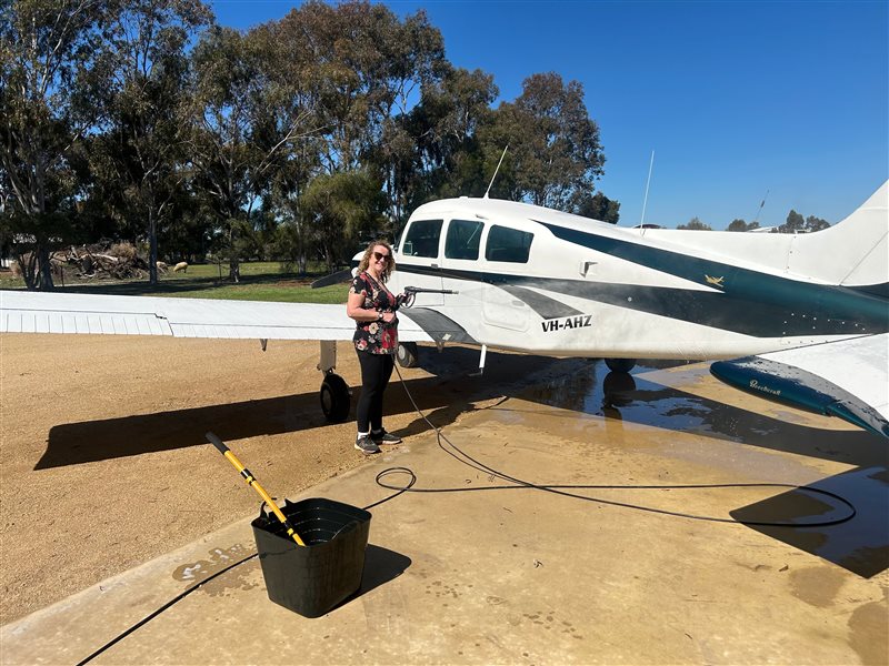 1975 Beechcraft C23 Sundowner Aircraft