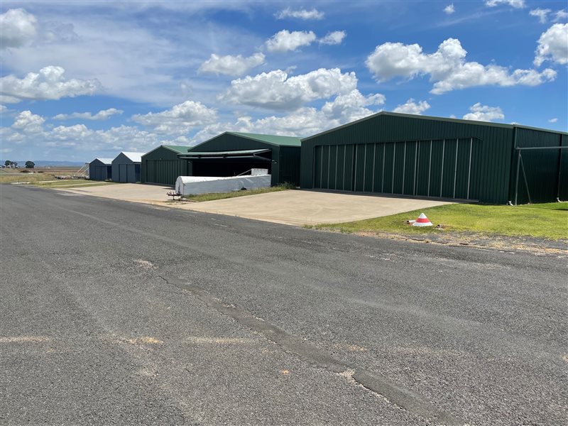 Hangars - Part