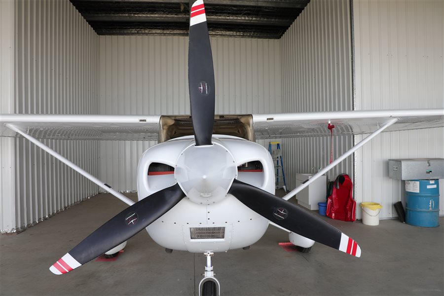 2001 Cessna 182 182T