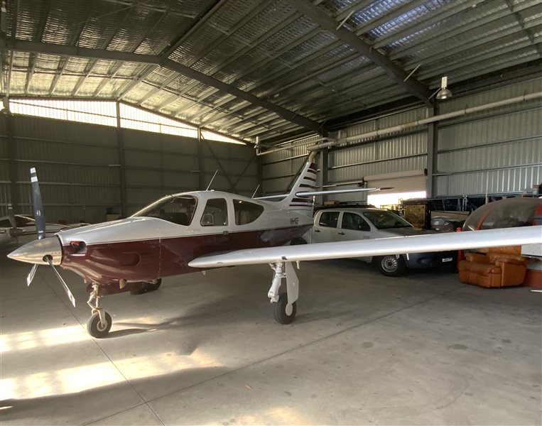1976 Rockwell Commander 114 A