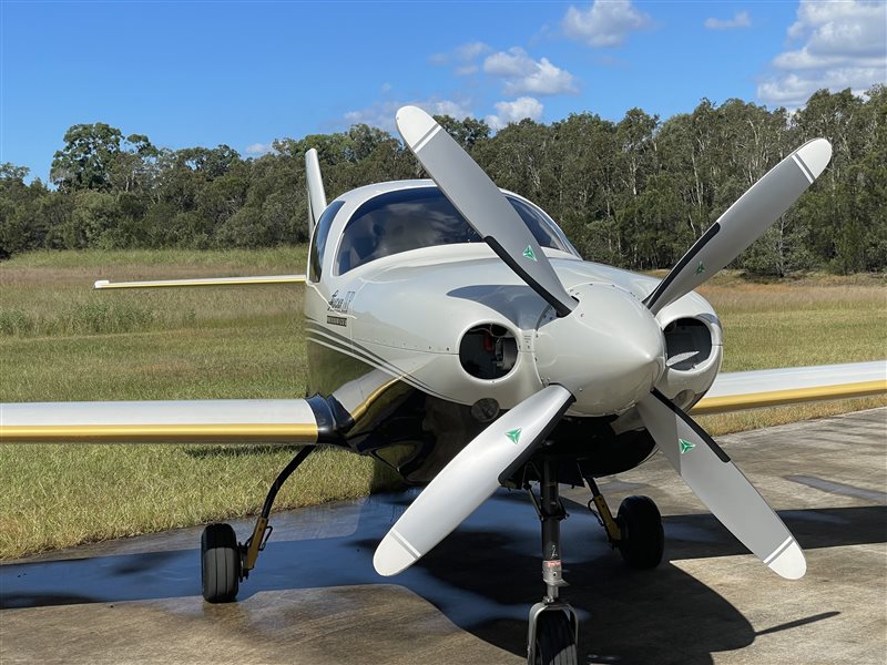 2000 Lancair IV P