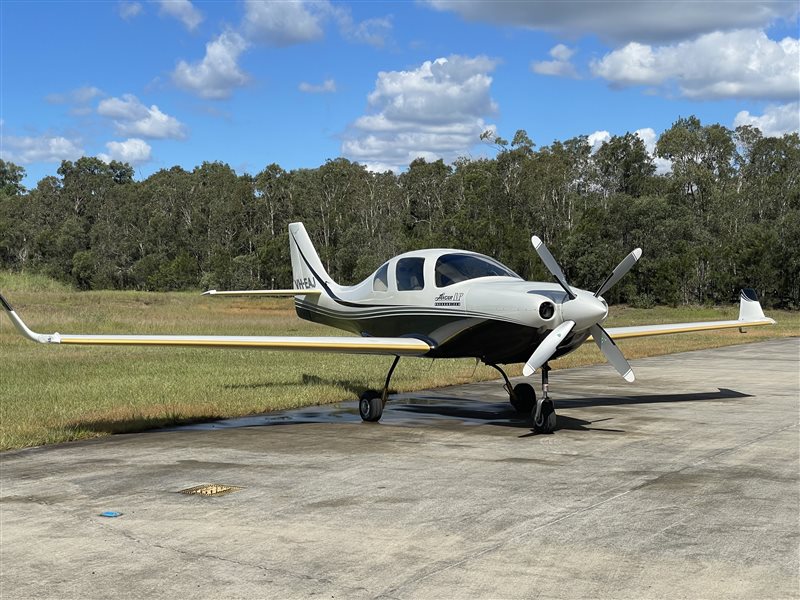 2000 Lancair IV P