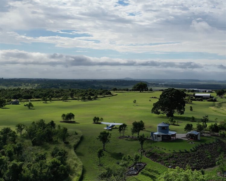 2025 Lifestyle rural property - Aviators dream