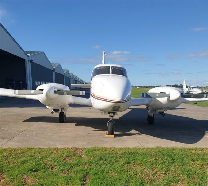 1981 Piper Aztec F PA23-250 Aircraft