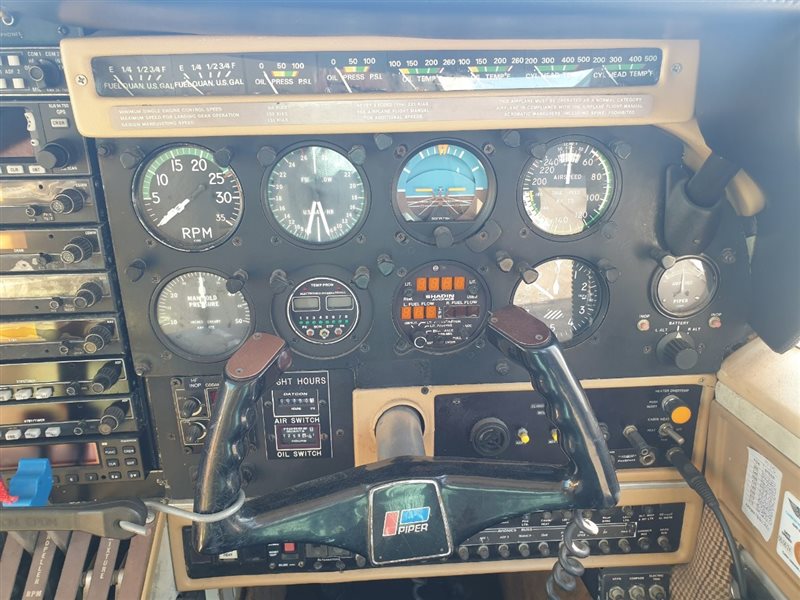 1981 Piper Aztec F PA23-250 Aircraft