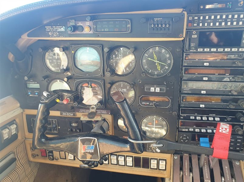 1981 Piper Aztec F PA23-250 Aircraft