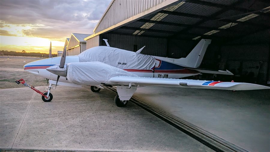 1969 Beechcraft Baron 55 B Aircraft