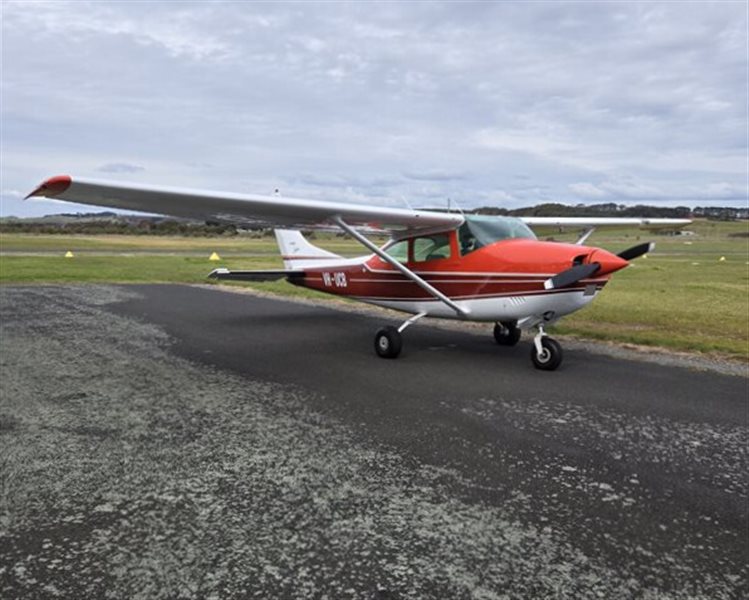 1970 Cessna 182 Skylane Aircraft