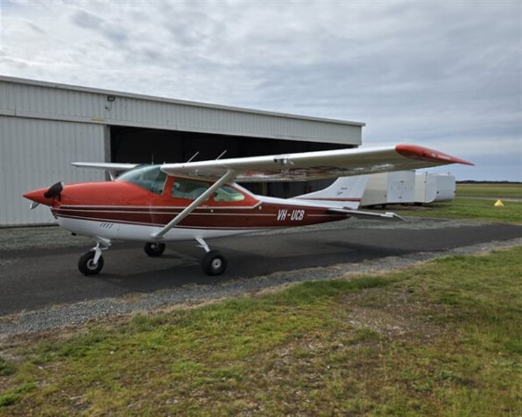 1970 Cessna 182 Skylane Aircraft