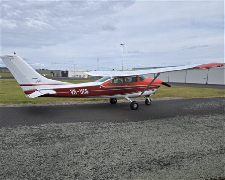 1970 Cessna 182 Skylane Aircraft