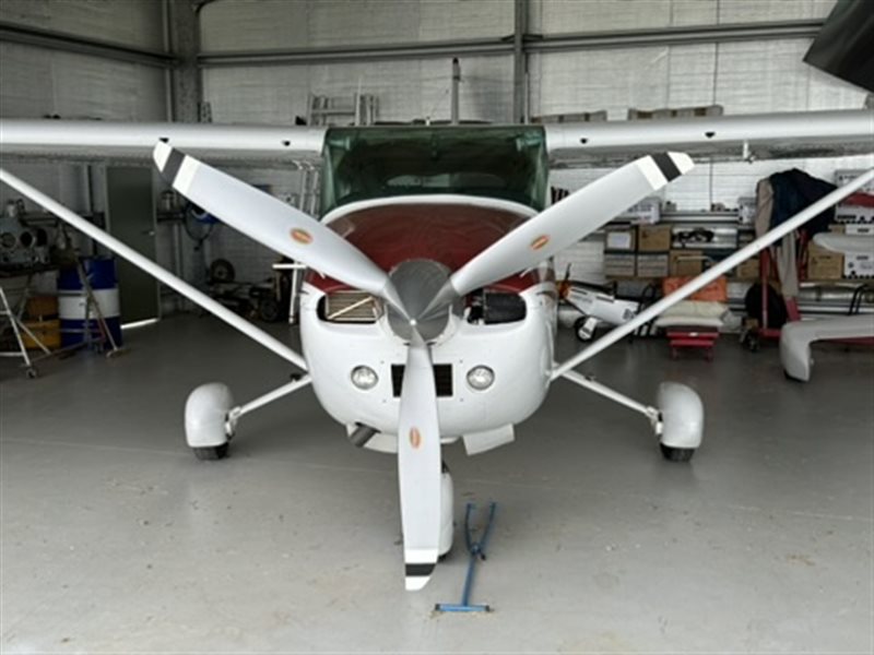 1980 Cessna 182 Skylane Aircraft