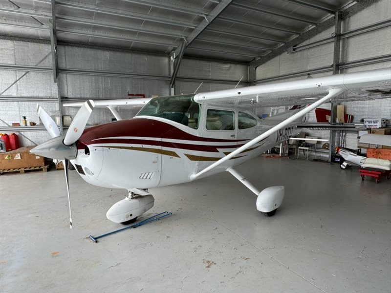 1980 Cessna 182 Skylane Aircraft