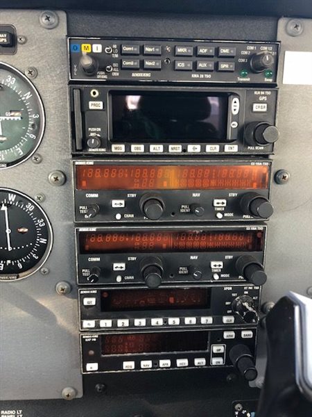 2001 Cessna 172 Aircraft