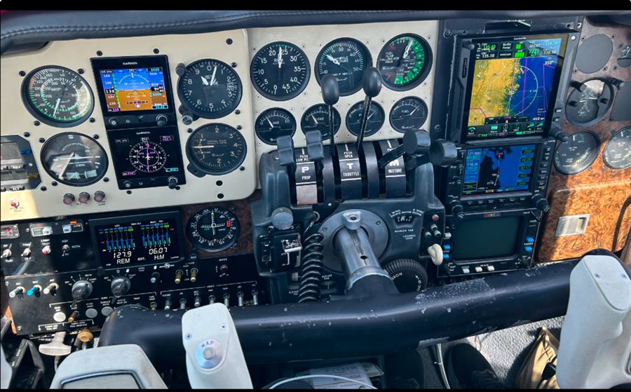 1975 Beechcraft Baron 58 Aircraft
